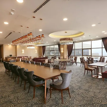 Tryp By Wyndham Izmit Hotel 5*