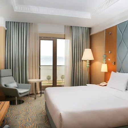 Tryp By Wyndham Izmit Hotel