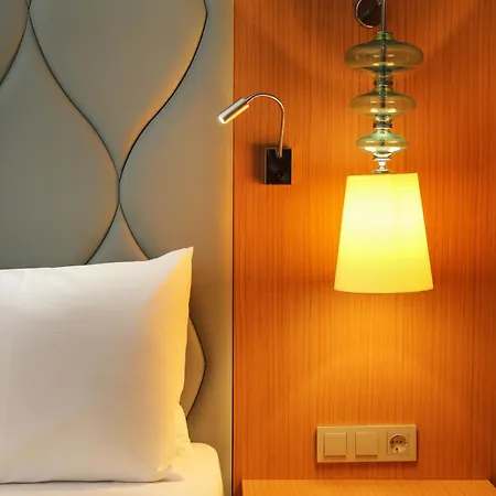 Hotel Tryp By Wyndham Izmit 5*