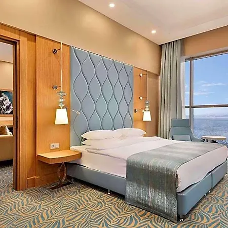 Tryp By Wyndham Izmit 5* Kocaeli