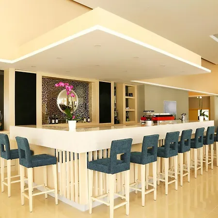 Tryp By Wyndham Izmit Hotel 5*