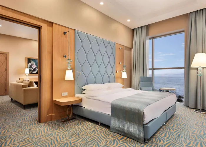 تريب باي ويندهام إزميت 5*