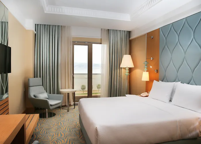 تريب باي ويندهام إزميت فندق